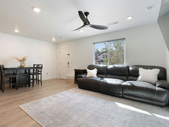 5th image of 1693 S Devils Garden Ln