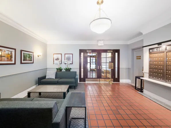 255 West End Avenue image 11 of 13