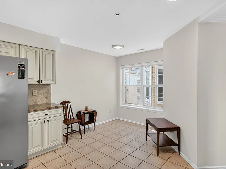 324 Tuvira Ln — Photo 10