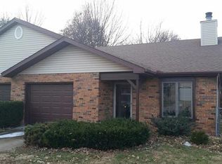 1917 Esic Dr, Edwardsville, IL 62025