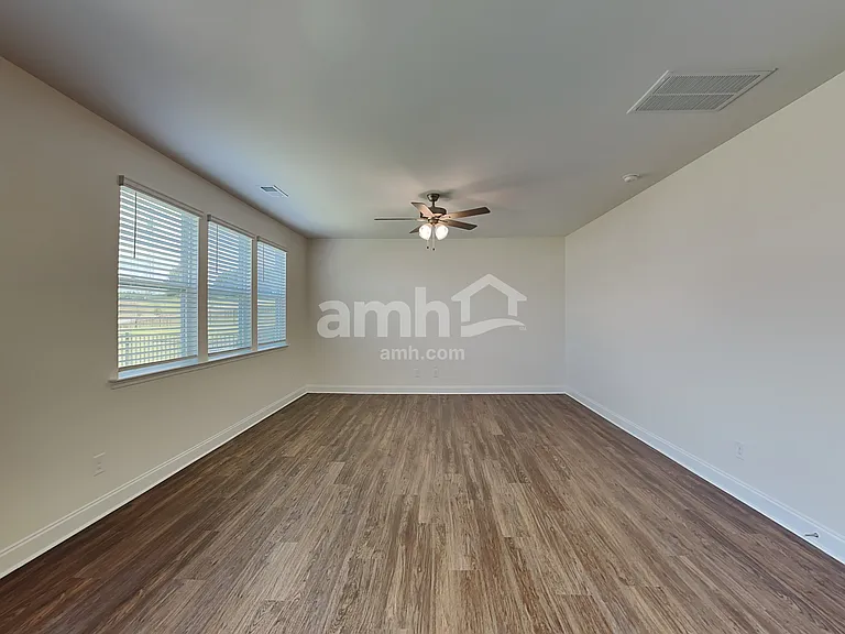 109 Garrison Grove Ct — Photo 10