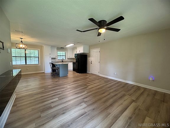 4th image of 307 Bruer Rd