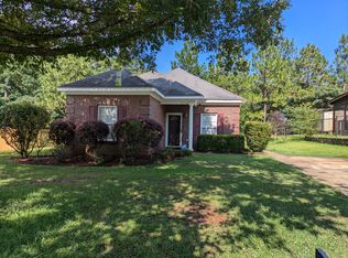 718 Ellis St, Auburn, AL 36832