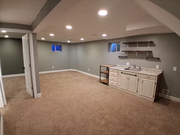 7280 Braun Way — Photo 9