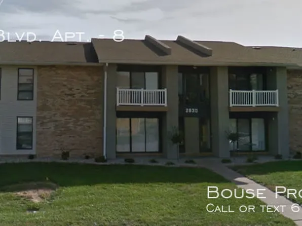 2630 West Blvd APT 8, Belleville, IL 62221