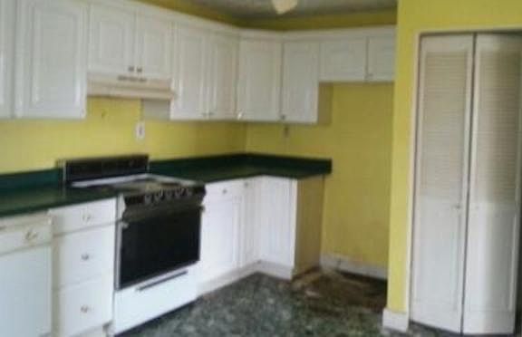 2nd image of 1226 Marguerite St