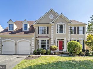 43565 Ahlea Ln, Chantilly, VA 20152
