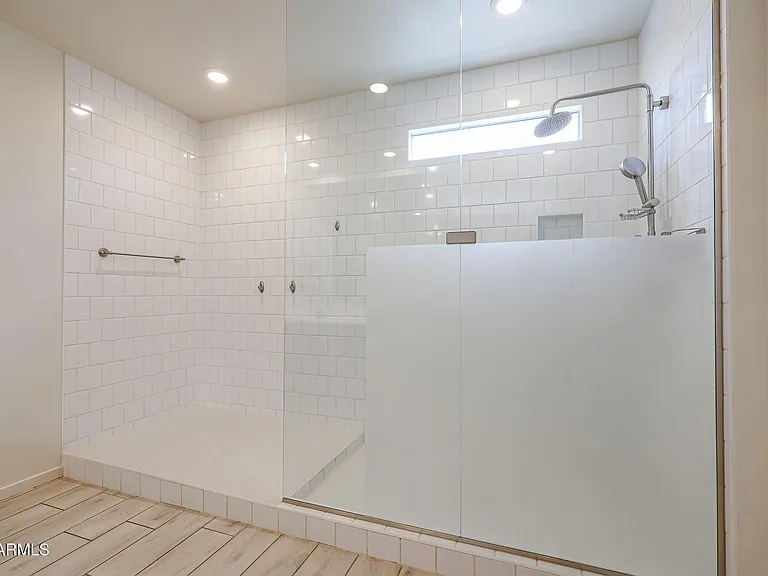 14090 W Old Oak Ln — Photo 49