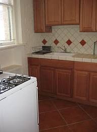 2nd image of 2911 16th St APT 215