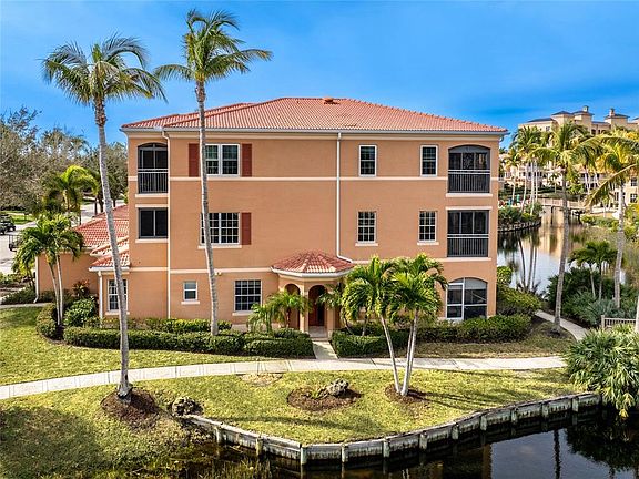 3224 Sunset Key Cir #101, Punta Gorda, FL 33955 | MLS #C7485631 | Zillow