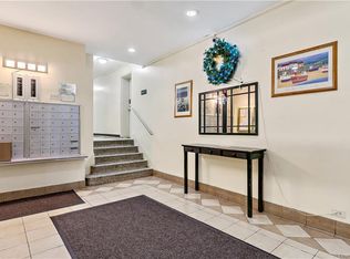 8830 182nd St APT 2K, Jamaica, NY 11423