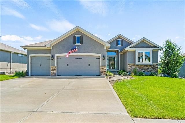 25337 W 149th Pl, Olathe, KS 66061 | Zillow