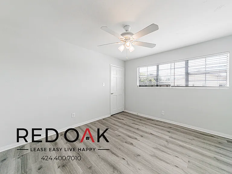 1032-1036 S Normandie Ave #1036-9 — Photo 13