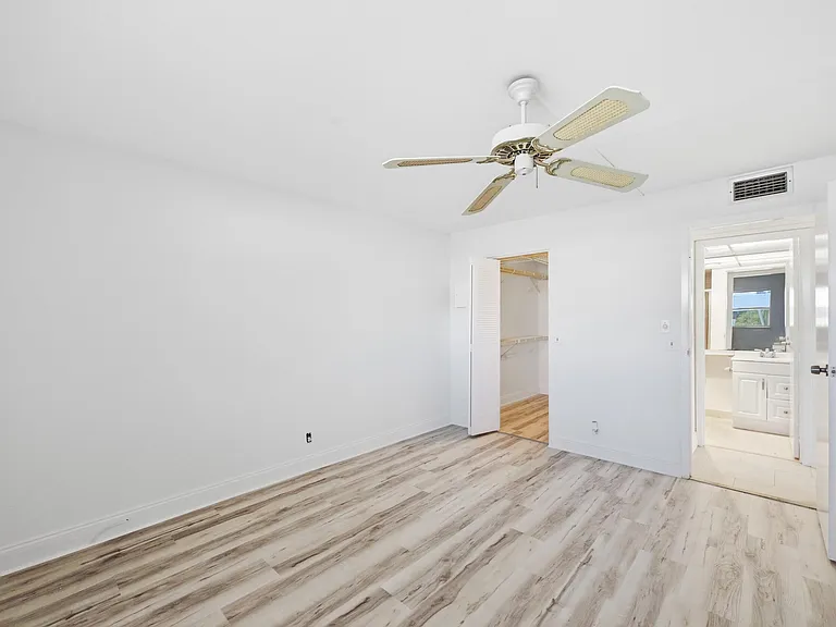 452 Brittany Dr #J — Photo 10