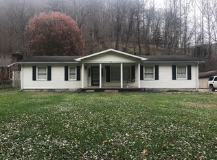 94 Little Robinson Crk, Virgie, KY 41572
