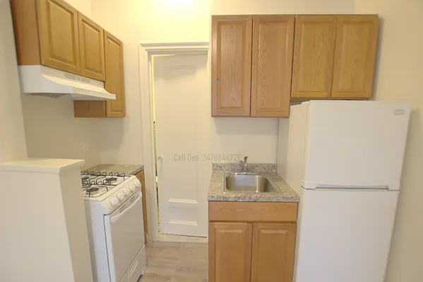 Rented by Corcoran | media 34