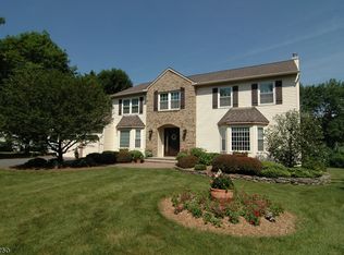 31 Valley Rd, Succasunna, NJ 07876