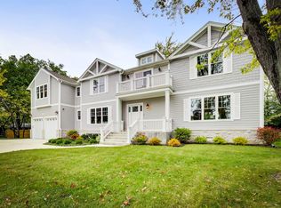 839 Keystone Ave, Northbrook, IL 60062