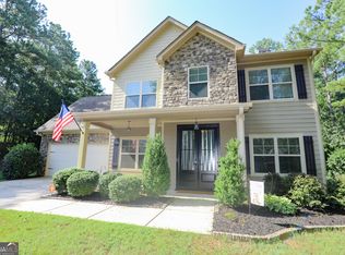 349 Hickory Hills Dr, Newnan, GA 30263