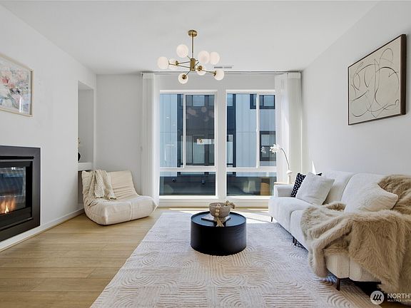 4th image of 2422 217th Street SE #D