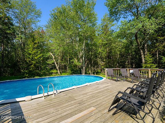 3rd image of 3311 Red Run Rd
