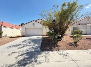 513 Lava Beds Way, North Las Vegas, NV 89084