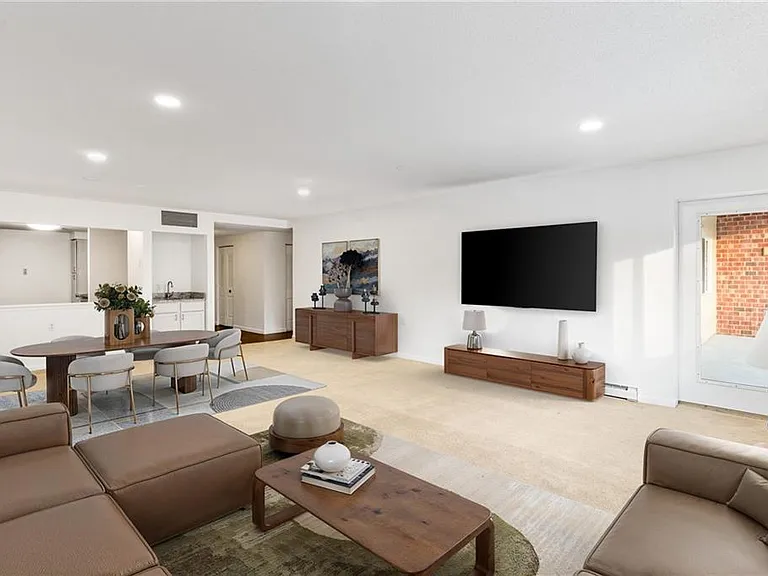 30 Argyle Ave #206 — Photo 9