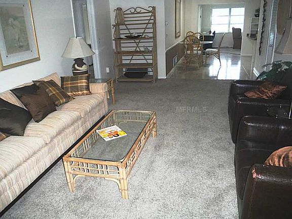 4th image of 2415 Harn Blvd