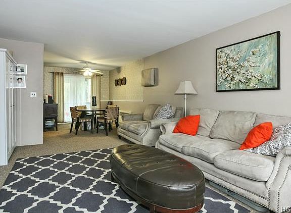 4th image of 433 Park View Ave