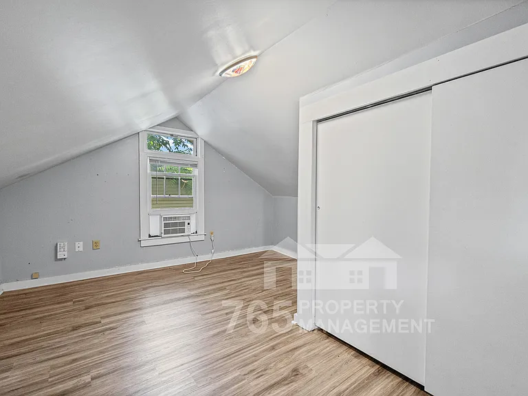 515 S 15th St #4 — Photo 6