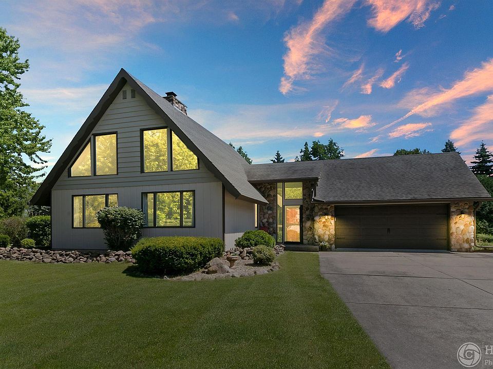 2nd image of 1389 93rd Ave