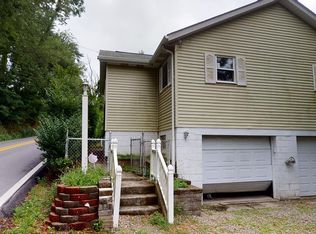 3828 G C And P Rd, Valley Grove, WV 26060