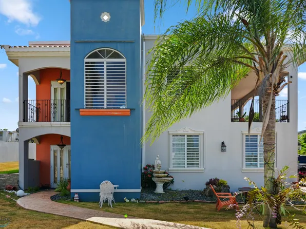 8466 Calle Los Ldg, Quebradillas, PR 00678