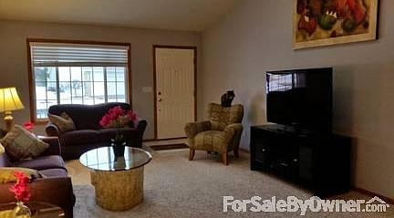 3rd image of 5990 Red Feather Dr