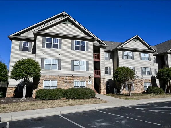 101 Harts Cove Way #101, Seneca, SC 29678
