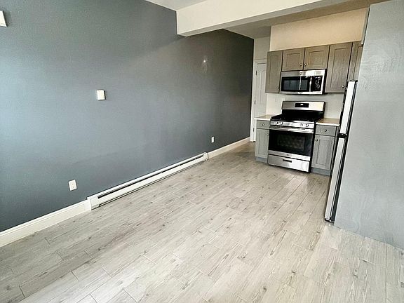 3rd image of 216 Nippon Ave #1