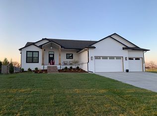 1020 E Park Glen St, Clearwater, KS 67026