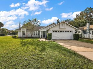 701 Daphne Ave, Umatilla, FL 32784
