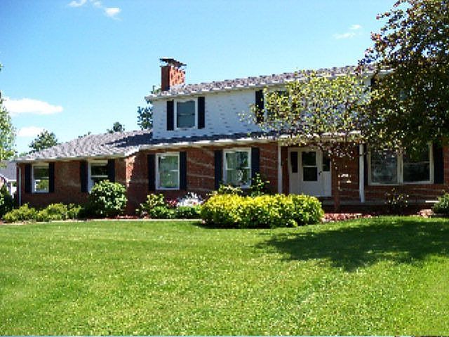 1st image of 1505 Lealand Dr