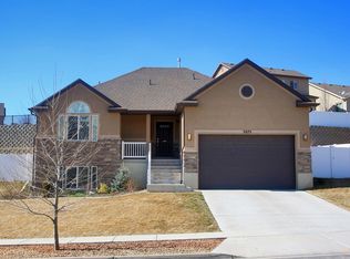3275 N Redshoulder Dr, Layton, UT 84040