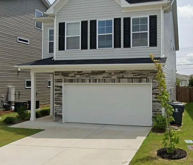 409 Hosea Ct — Photo 1