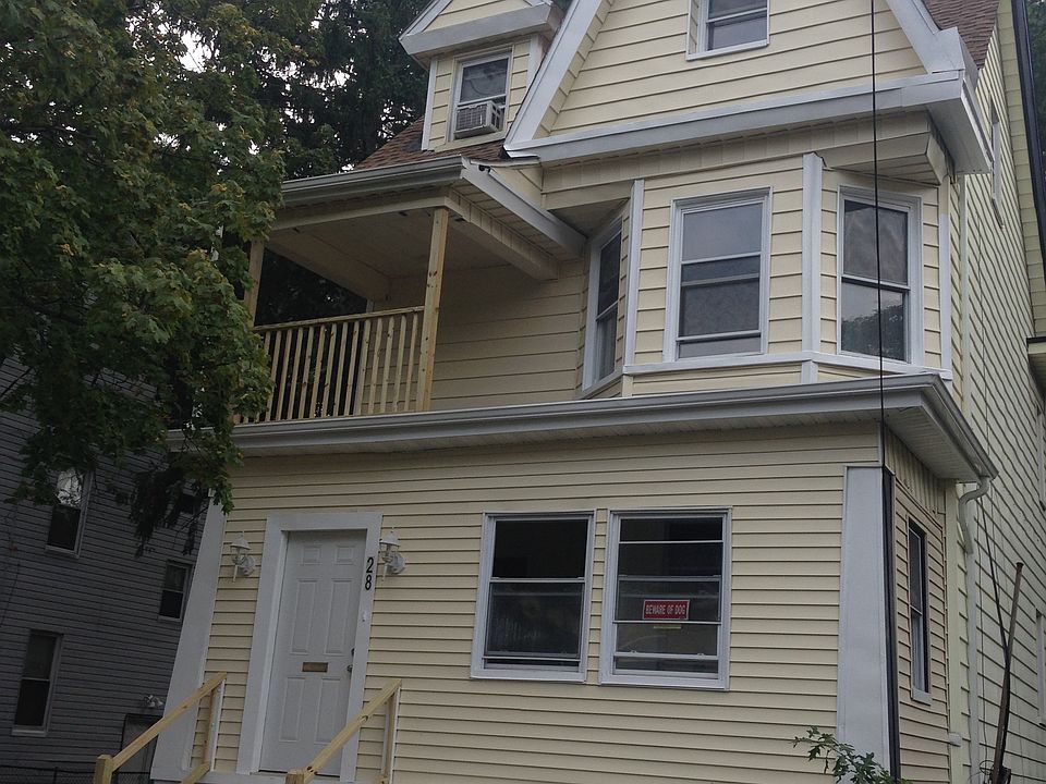 1st image of 28 Eckert Ave