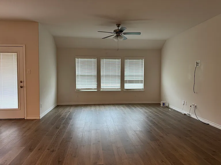 730 Musket St — Photo 9