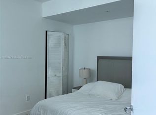 300 S Biscayne Blvd #T-2011, Miami, FL 33131