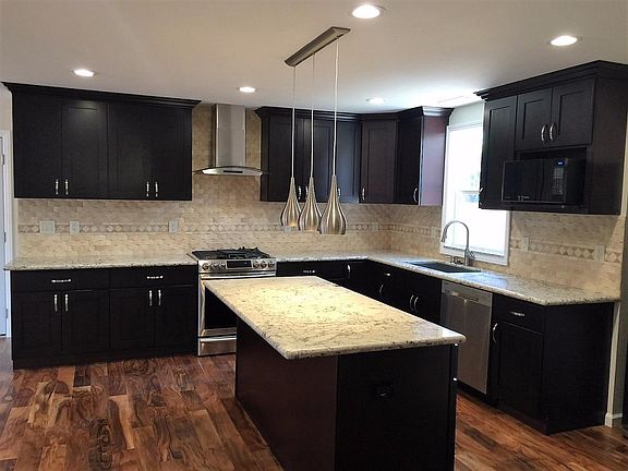 4th image of 1732 Nobili Ave