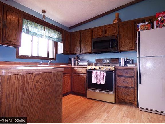 2nd image of 8022 Fairfield Cir