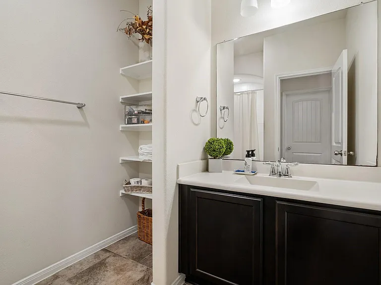 1505 Heartwood Dr — Photo 24
