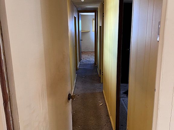 2nd image of 1032 N Main St #3