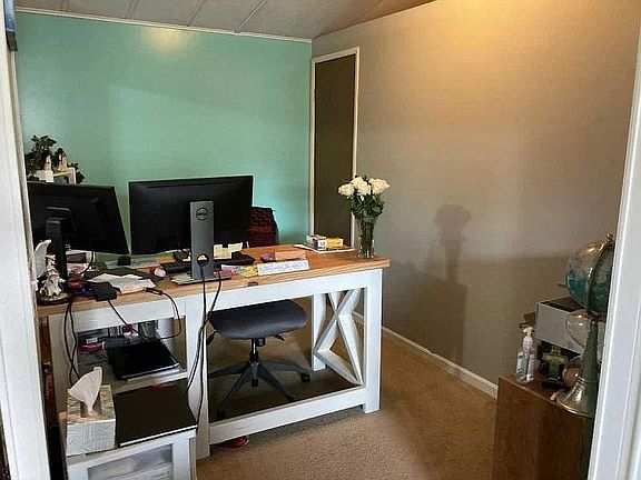 Office/multi-purpose room