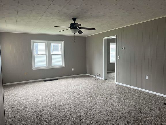 3rd image of 1333 Broadway St